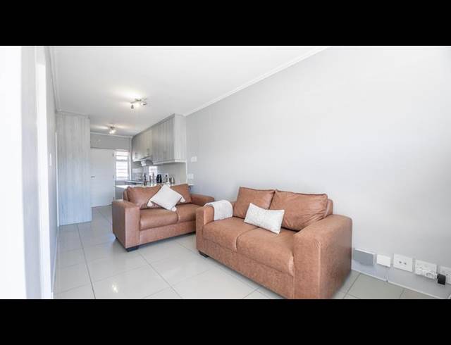 2 BEDROOM APARTMENT FOR SALE IN DURBANVILLE CENTRAL